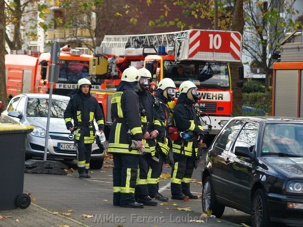 Brand Hochhaus Koeln Ostheim Gernsheimerstr   P09.JPG